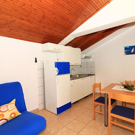 Apartments With A Parking Space Jezera, Murter - 5079 Δωμάτιο φωτογραφία