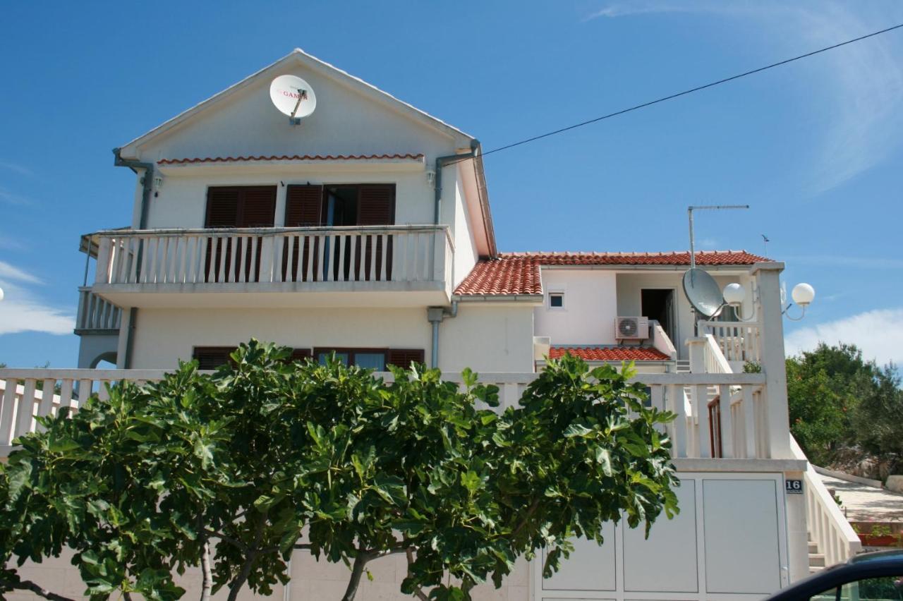 Apartments With A Parking Space Jezera, Murter - 5079 Εξωτερικό φωτογραφία