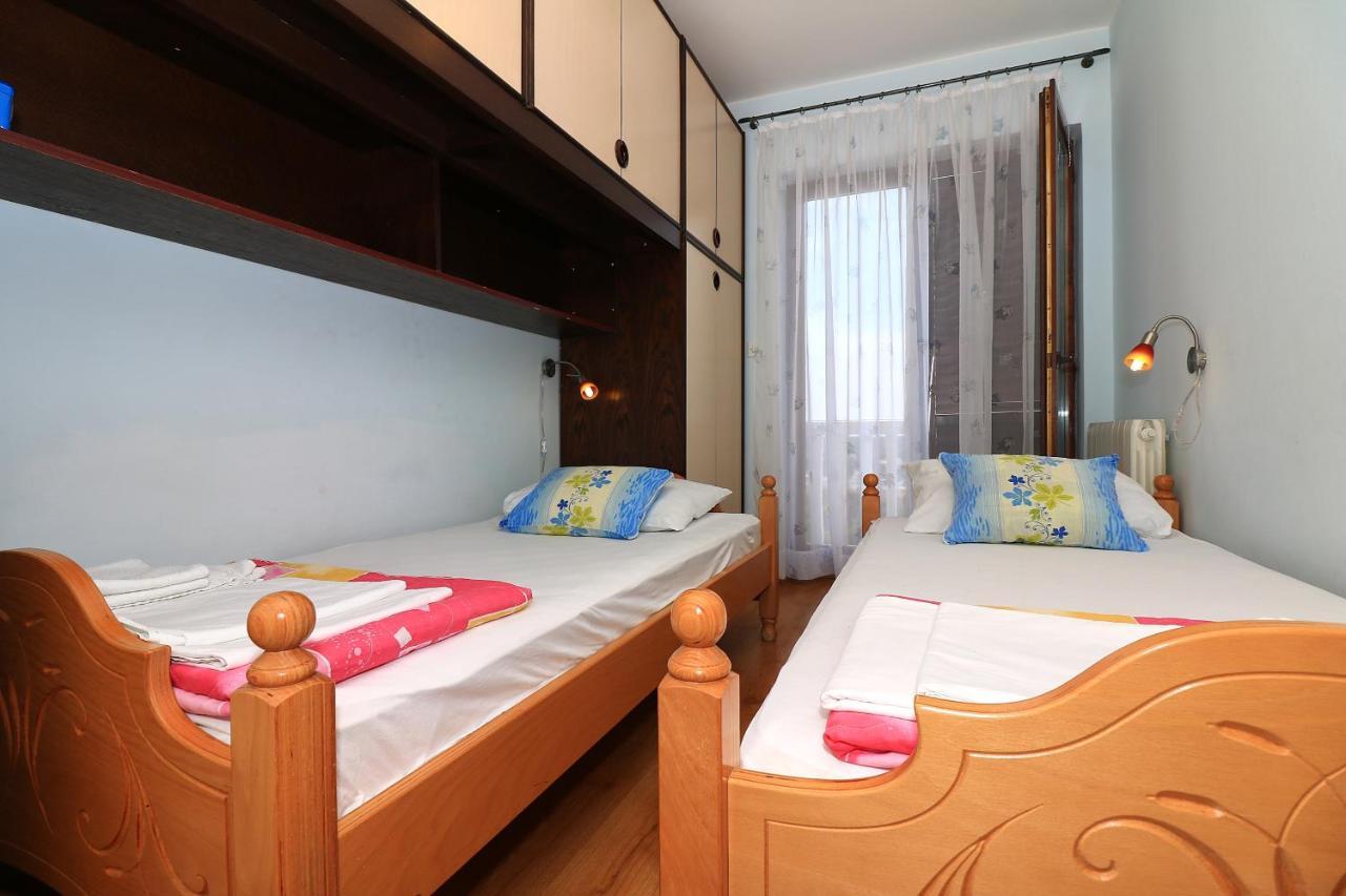 Apartments With A Parking Space Jezera, Murter - 5079 Εξωτερικό φωτογραφία