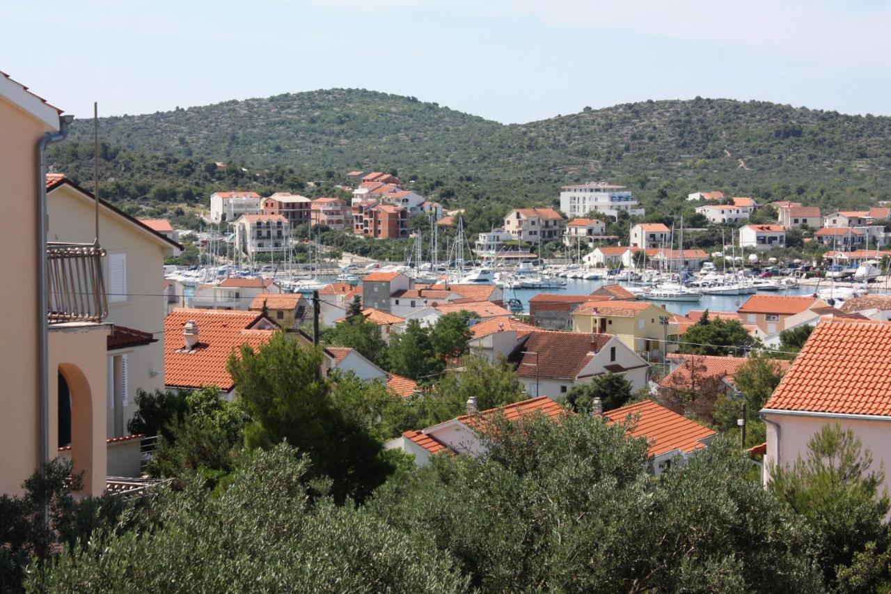 Apartments With A Parking Space Jezera, Murter - 5079 Εξωτερικό φωτογραφία